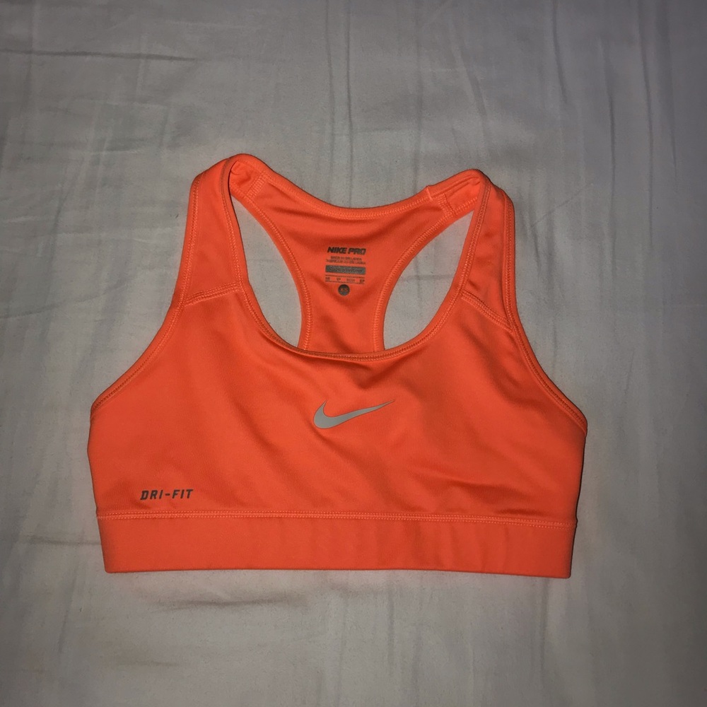 NIKE sports bra